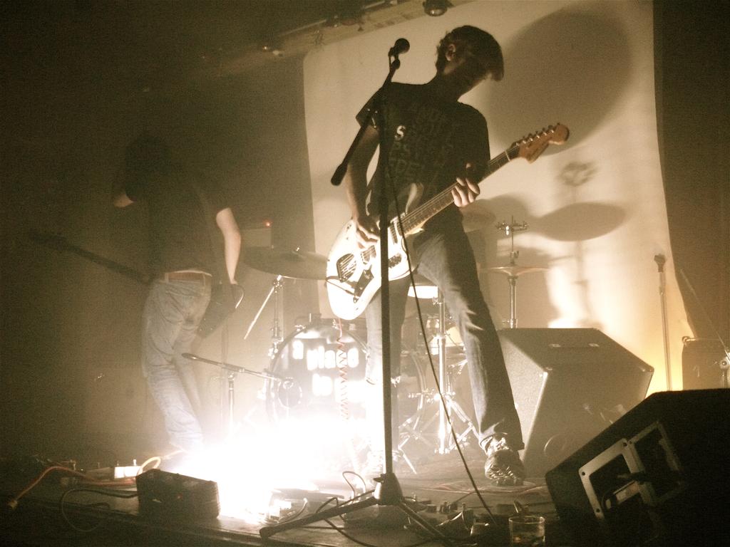 A Place To Bury Strangers