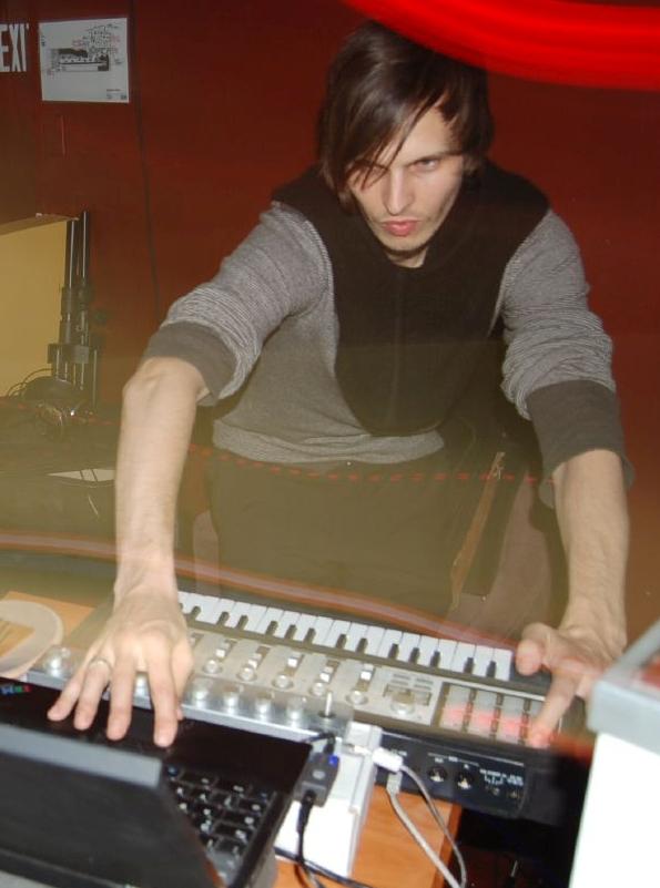 Pantha Du Prince